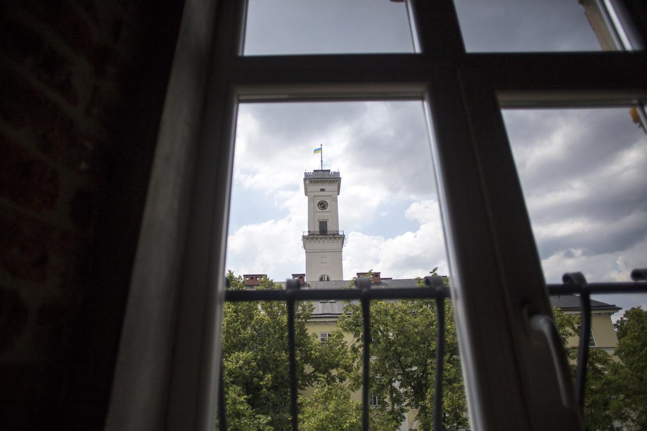 Vysoka Khata1 Lviv Exterior photo