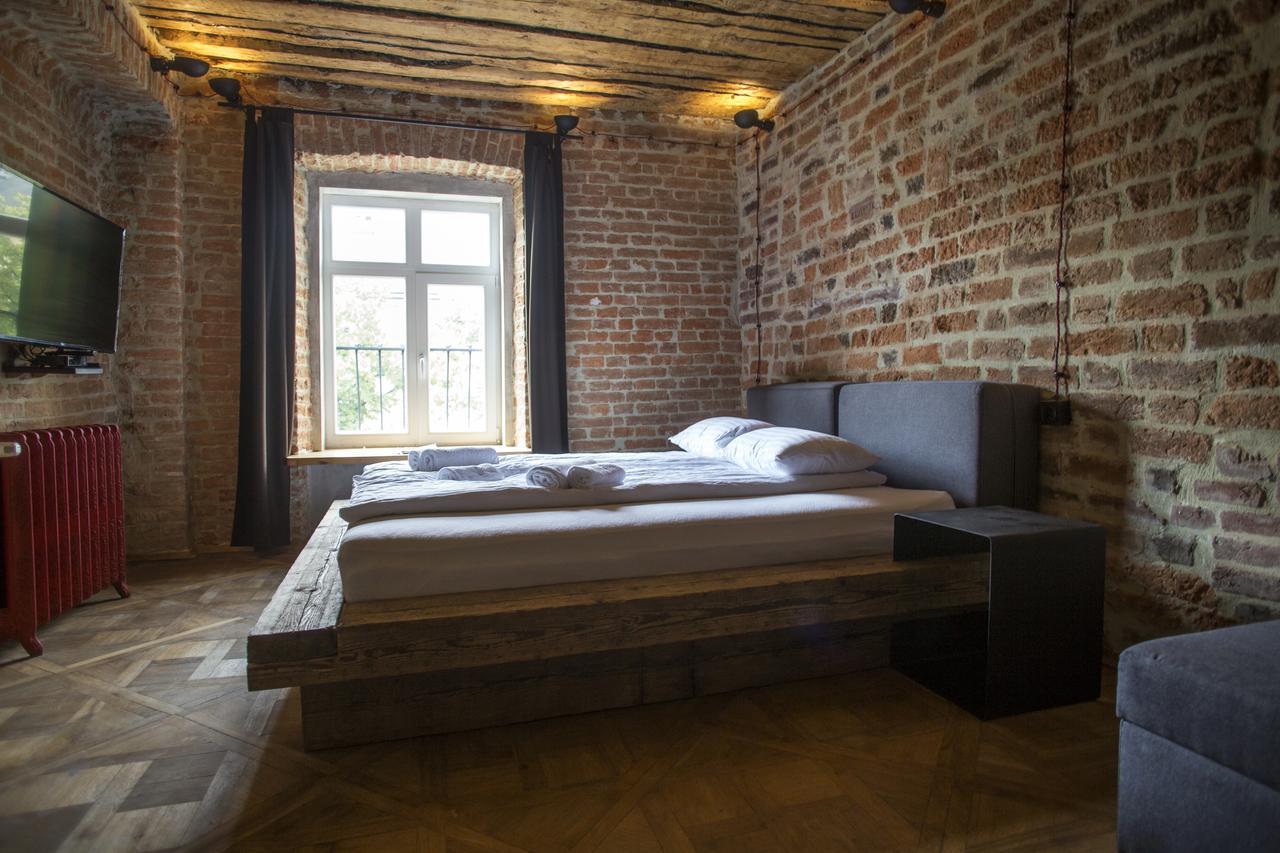 Vysoka Khata1 Lviv Exterior photo